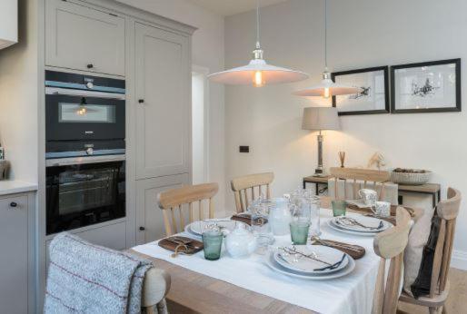 One Navy, Bath Appartement Buitenkant foto