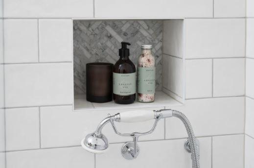 One Navy, Bath Appartement Buitenkant foto